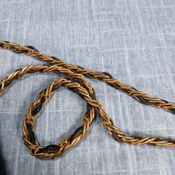 1960s Vintage Patent Black Clutch by Ande' - Picture 7 of 10